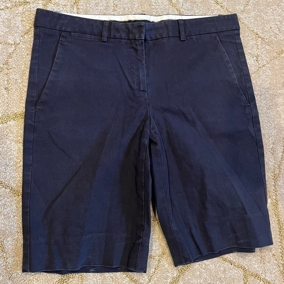 🍕THEORY Bermuda shorts flat front chinos navy blue 8 - Picture 1 of 5